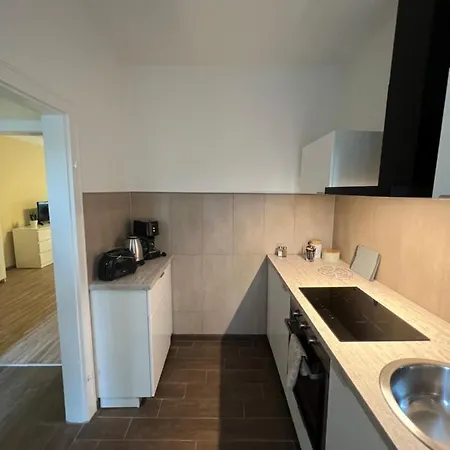 New Renovated And Near Centrum Appartement